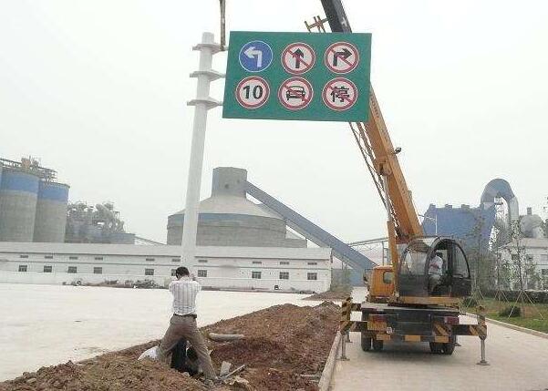 福建道路标志牌厂家|快速路标牌制作